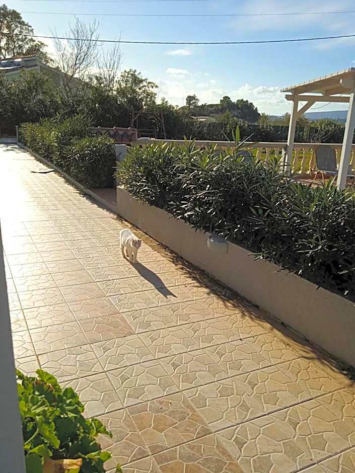 RESIDENTS IONIAN (BED AND BREAKFAST)