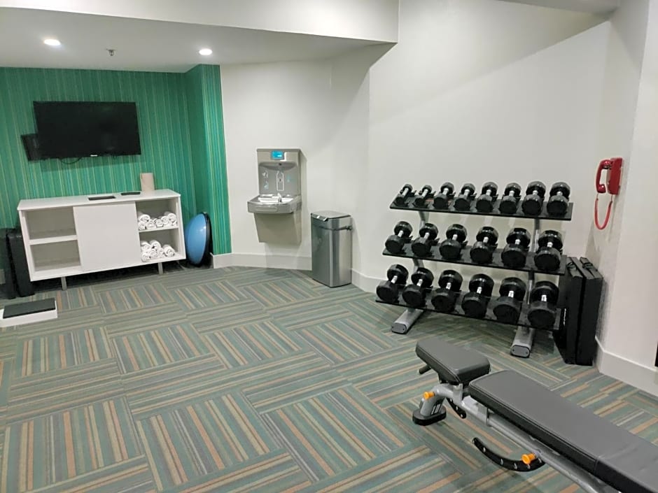Holiday Inn Express Newberg - Wine Country by IHG