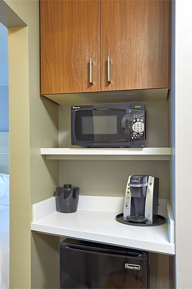 Holiday Inn Express and Suites - Hermiston Downtown By IHG