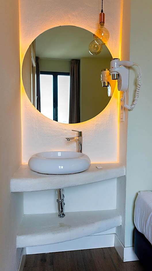 Hostal Charlotte-Gran Vía