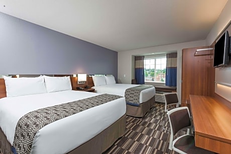 2 Queen Beds Mobility/Hearing Impaired Accessible Room Non-Smoking