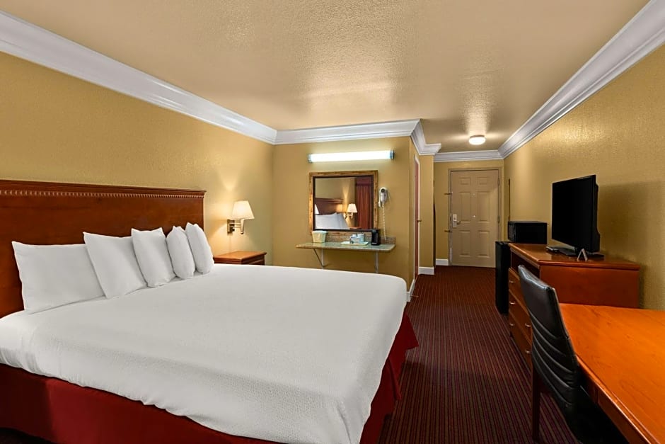 Best Western Willits Inn