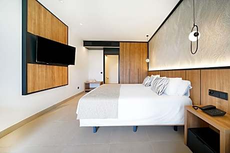 Double Room with Terrace and Golf View