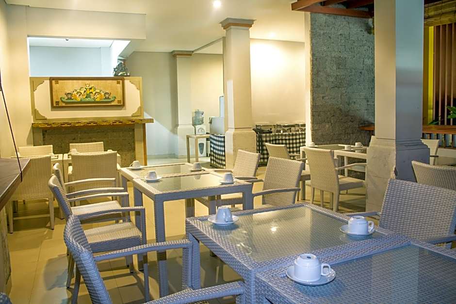 Kamini Legian Hotel