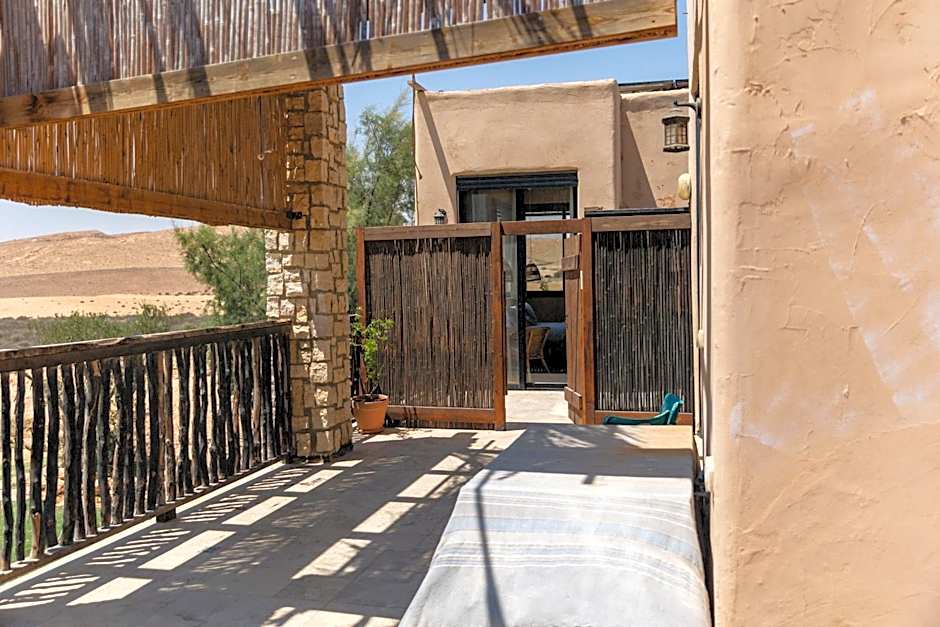 שיח מדבר לינה בנגב Burning Bush Negev