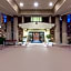 Holiday Inn Express & Suites Cleveland By IHG