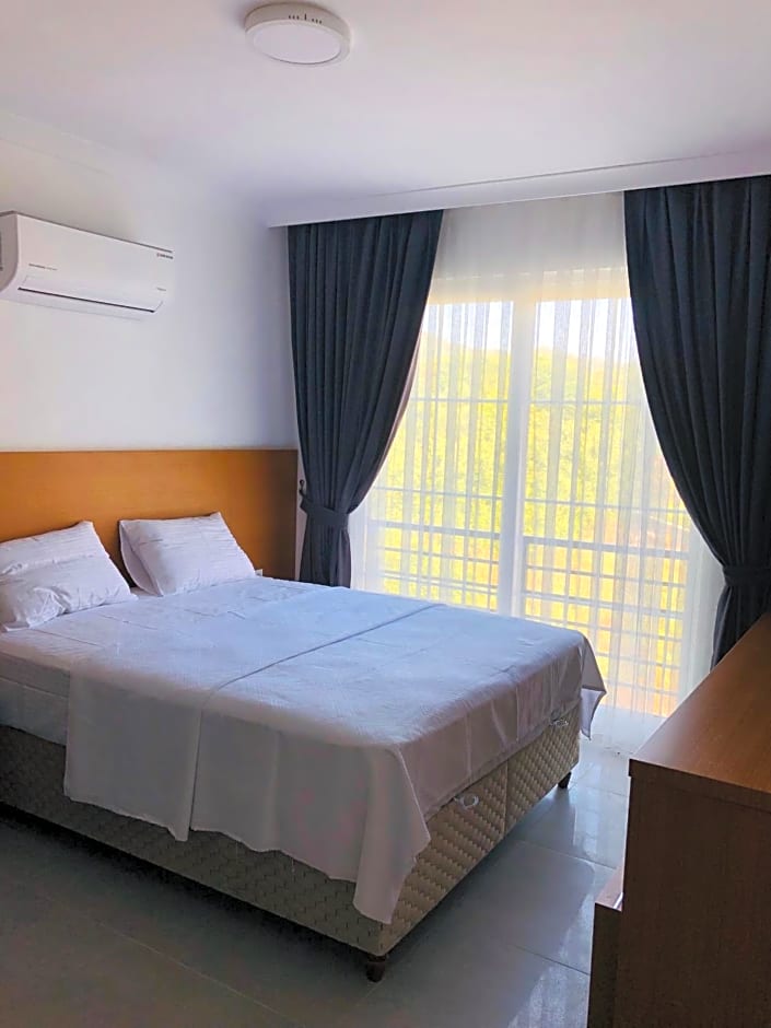 AdaHan Family Rooms Gocek