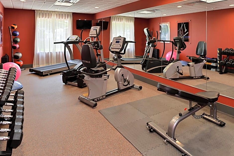 Holiday Inn Express & Suites Ironton, an IHG Hotel