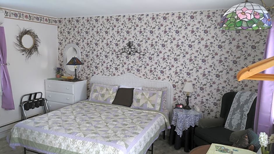 Midway Lodging