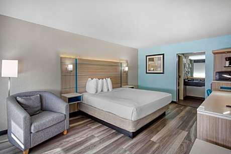 King Room - Non-Smoking