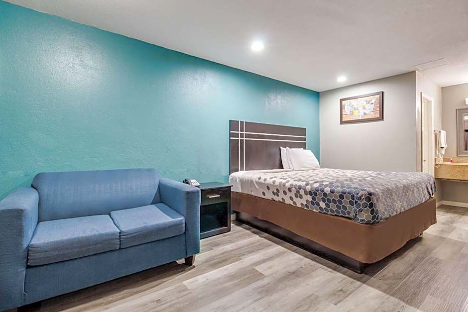 Econo Lodge Houston Brookhollow