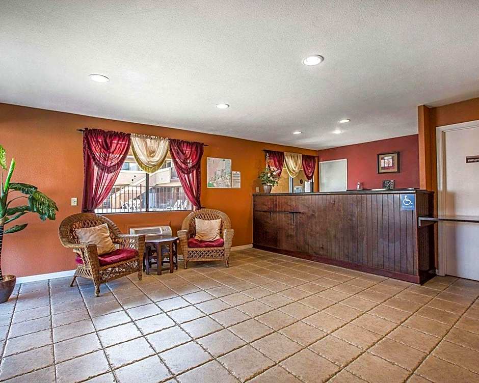 Rodeway Inn Santee