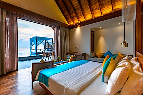 Sunrise Ocean Pool Villa with Special Rate On Seaplane Transfer From 16th April to 30th September 2024