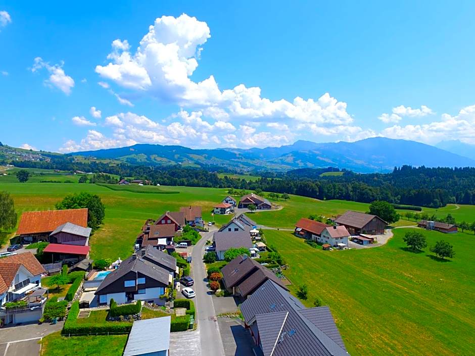 Krone Bed & Breakfast