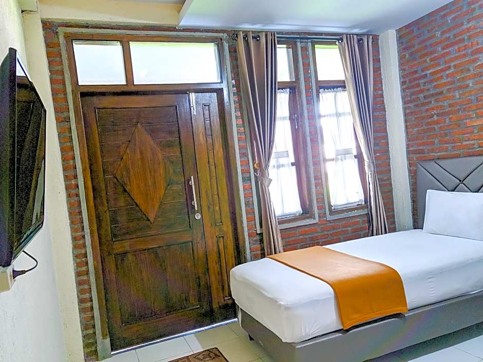 Griya Jagadhaya Guesthouse