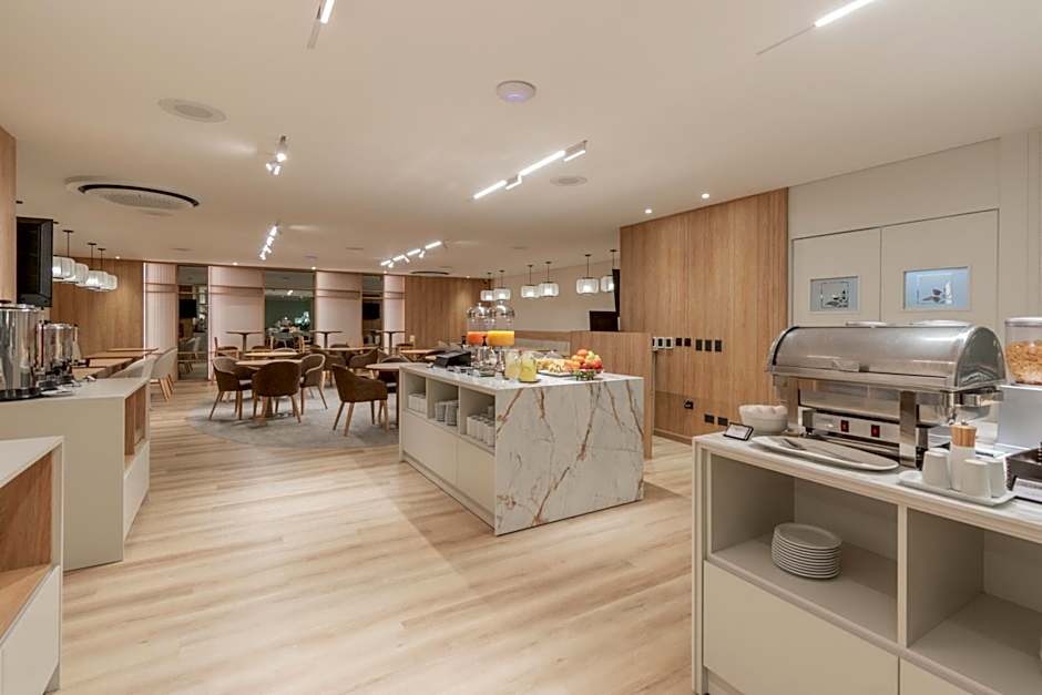 Hotel Solans Carlton