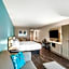 The Harborview on Lake Michigan, an Ascend Collection Hotel