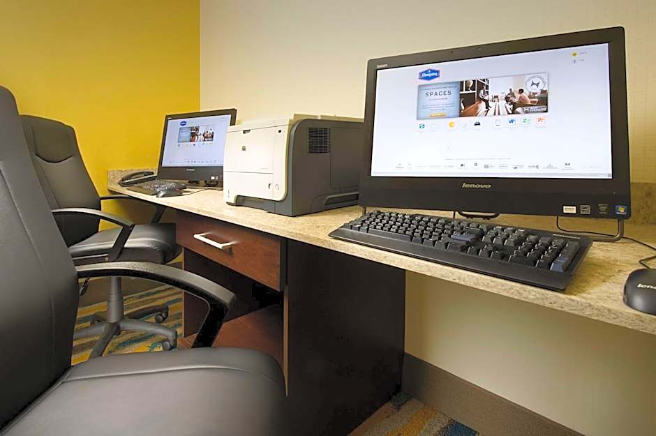 Hampton Inn By Hilton & Suites Syracuse/Carrier Circle