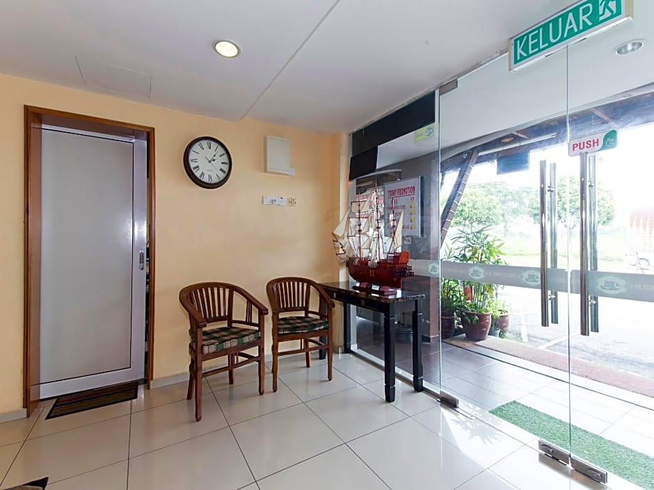 Straits Settlement Inn