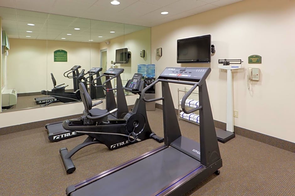 Holiday Inn Express Lordstown-Newton Falls/Warren, an IHG Hotel