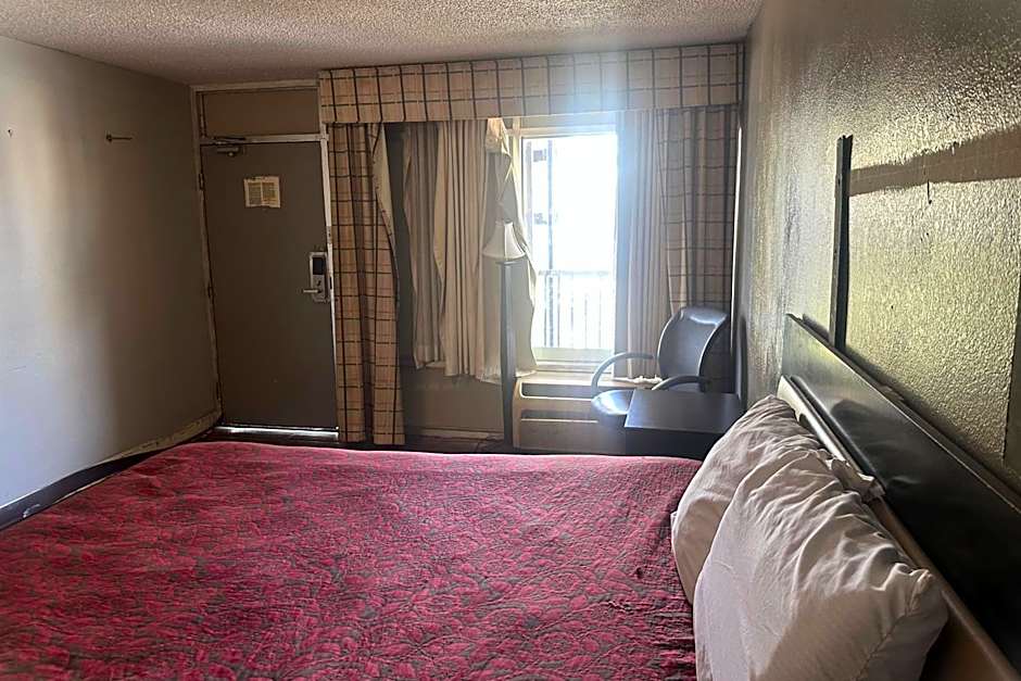 La Casa Inn Albany Near Tifton GA I 75