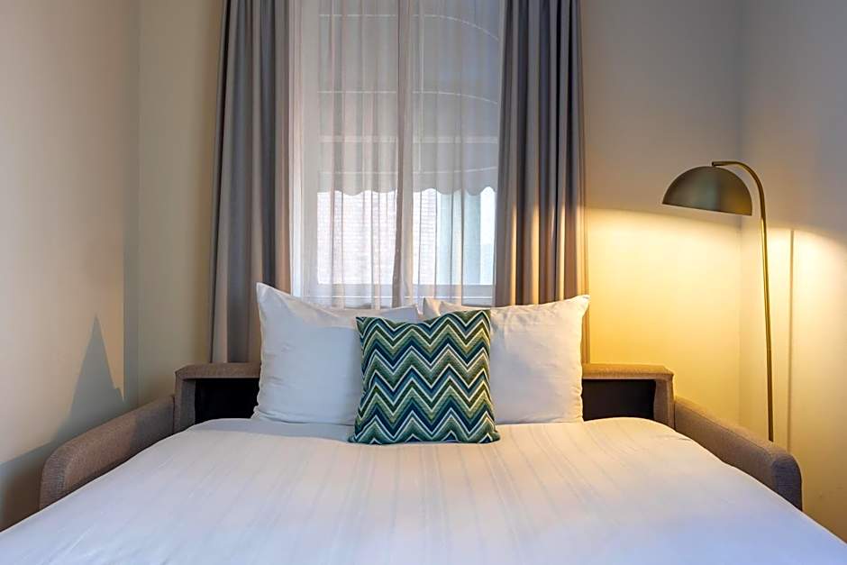 Leonardo Hotel Breda City Center