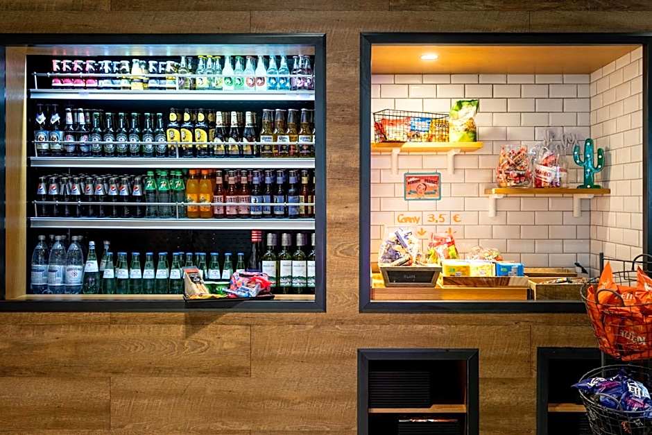 Moxy by Marriott Frankfurt Airport