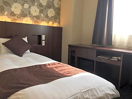 Business Double Room with Shower - Non-Smoking