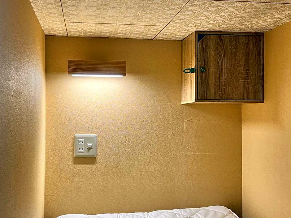 Backpackers Hida Takayama