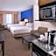 Holiday Inn Express & Suites Bakersfield Airport By IHG