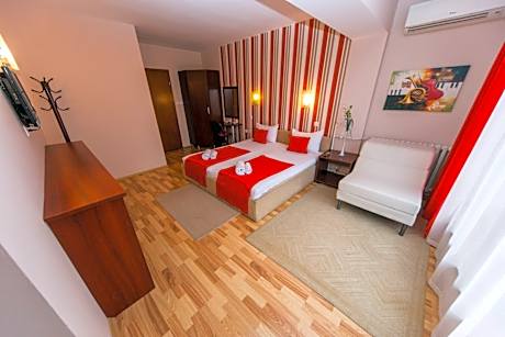 Hotel Pine
