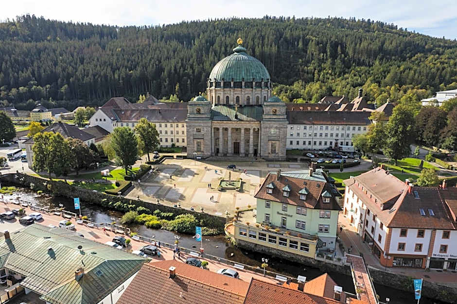 Dom-Hotel