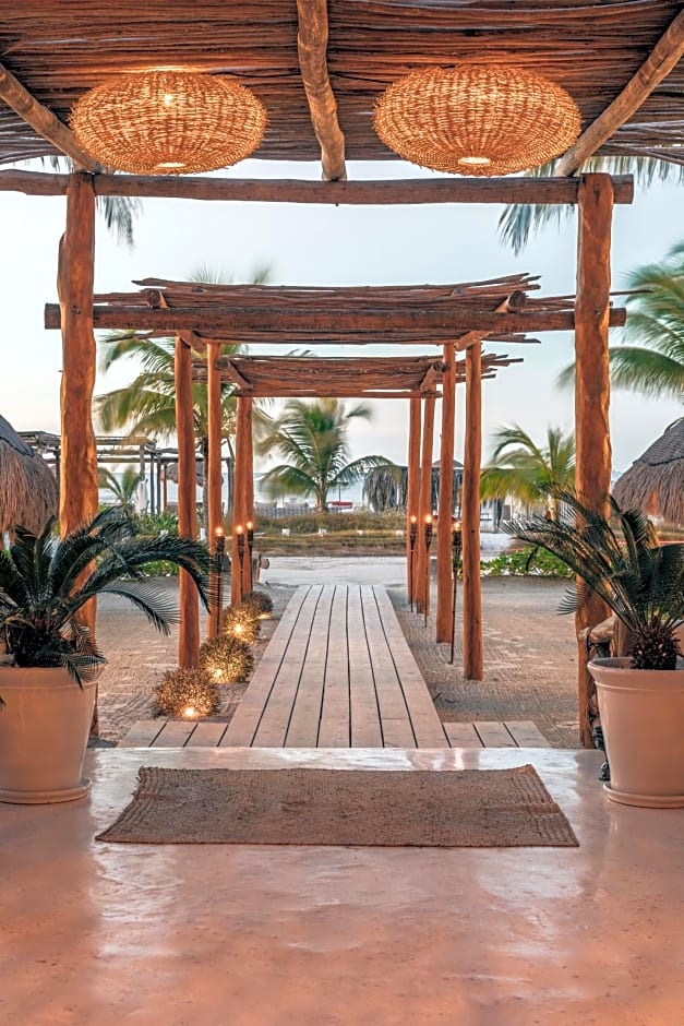 Ser Casasandra Boutique Hotel                                                                    