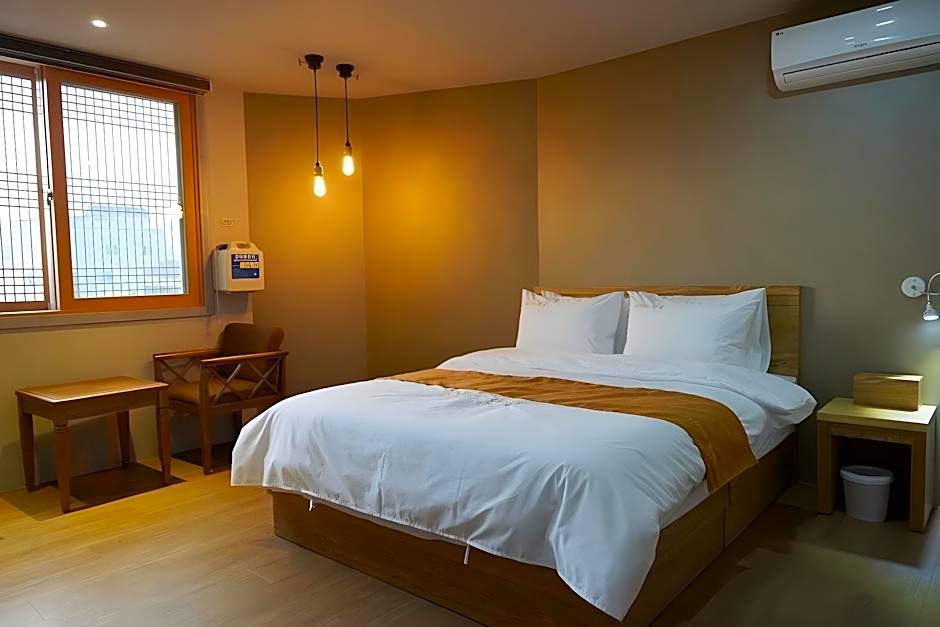 Jeonju Hwangsil Gwangwang Hotel