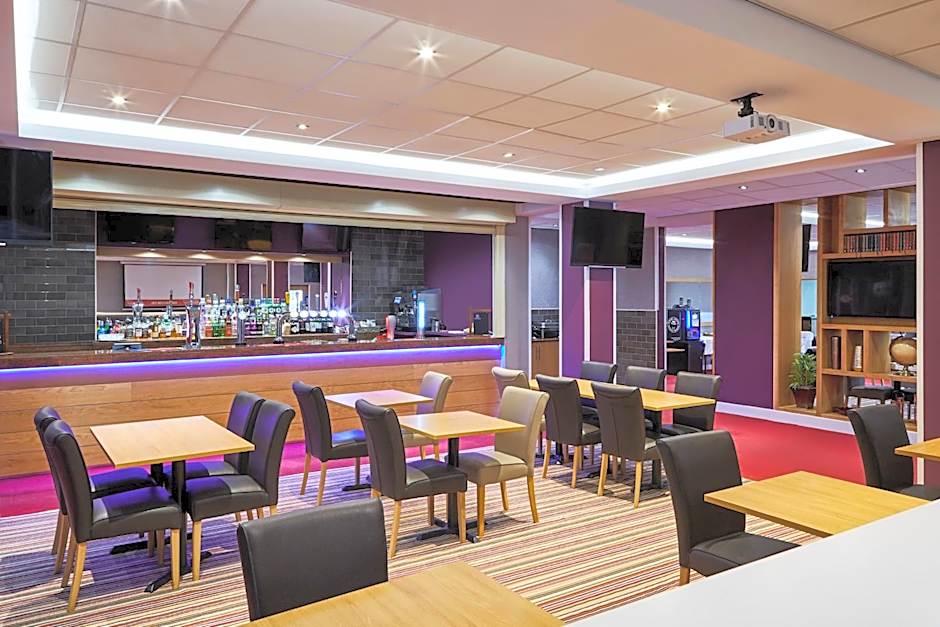 Mercure St Helens