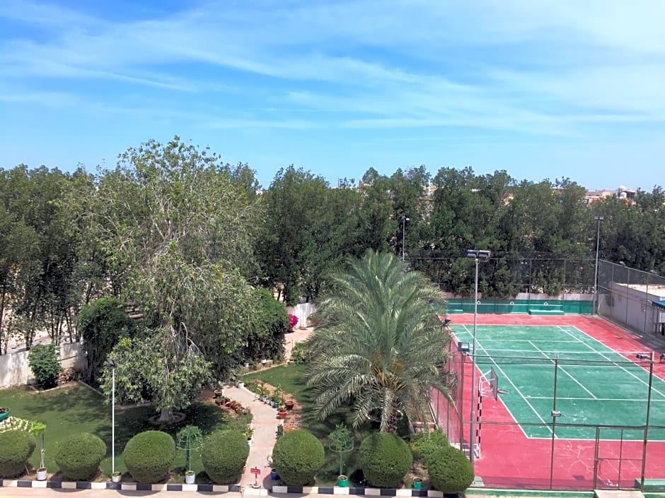 Hotel Al Madinah Holiday