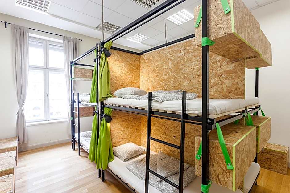 Avenue Hostel