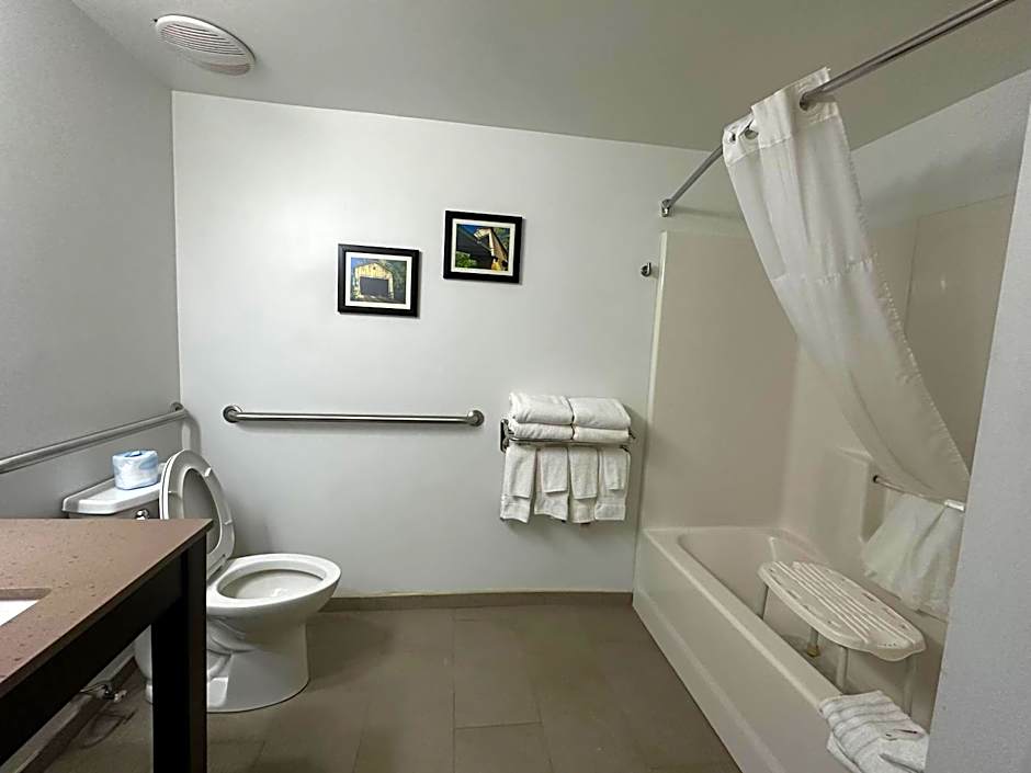 Comfort Inn & Suites Cartersville - Emerson Lake Point