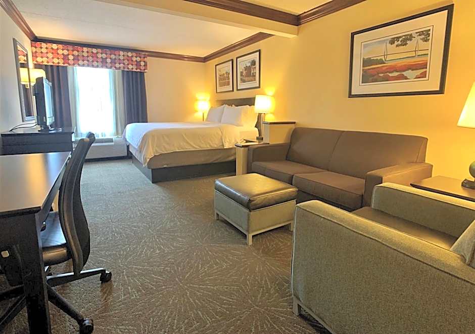 Holiday Inn Express Hotel & Suites Charleston-Ashley Phosphate By IHG