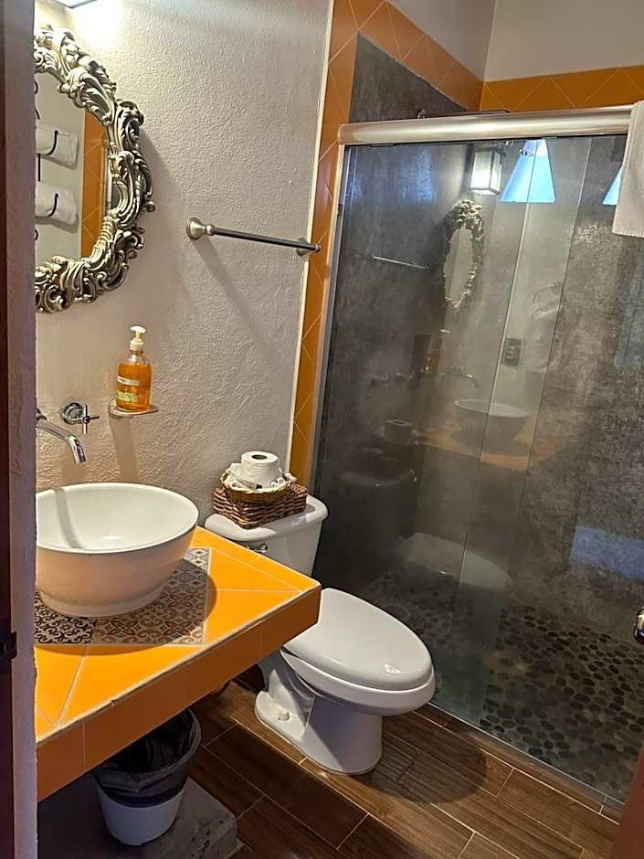 Hotel Casa Alvarada
