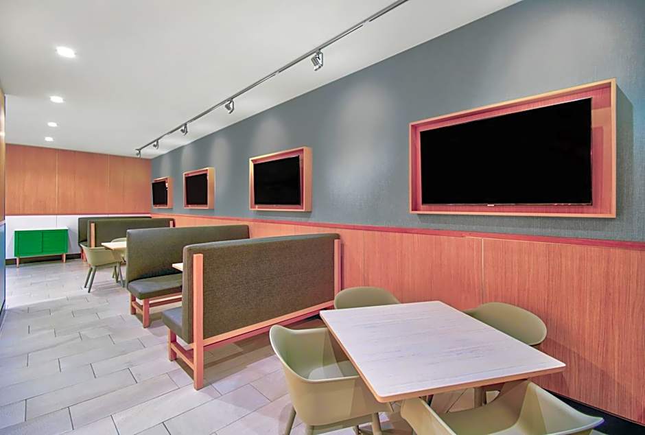 Holiday Inn - Erie By IHG