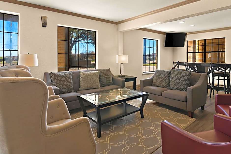 Quality Inn & Suites Weatherford