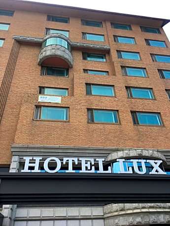 Hotel Lux 
