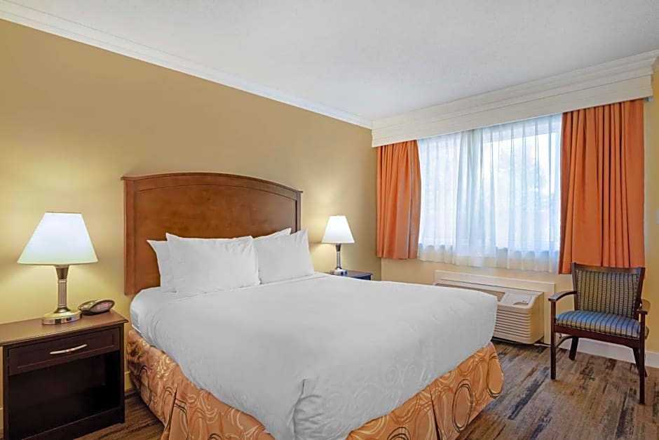 Best Western Plus Burnaby Hotel