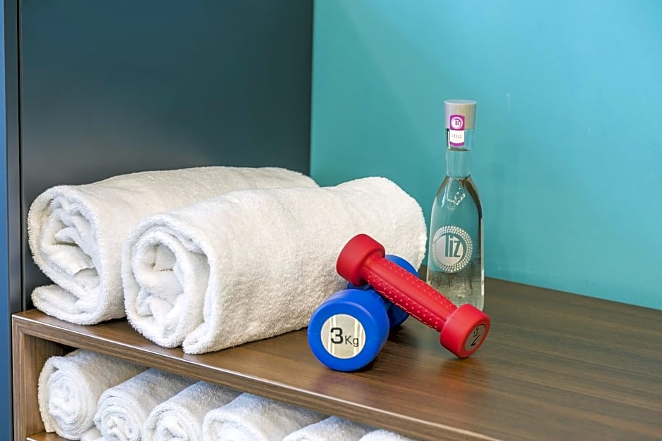 Capri By Fraser Leipzig