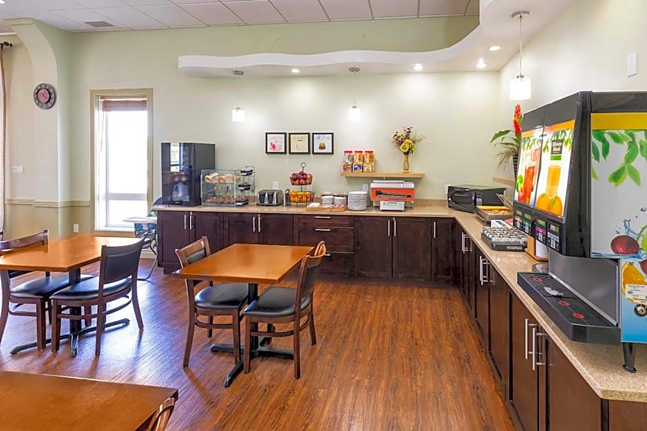 Quality Inn & Suites Whitecourt