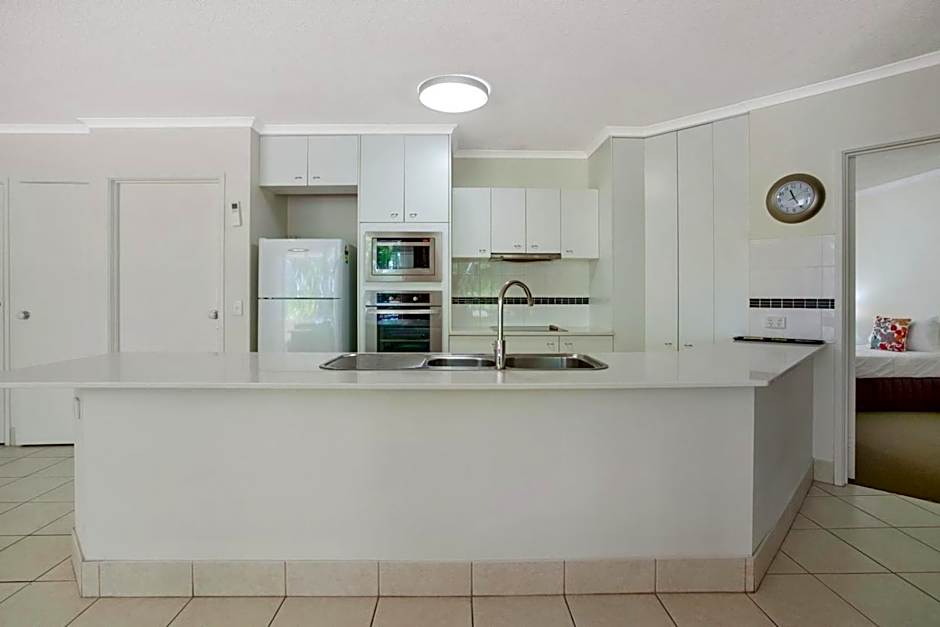 Noosa Tropicana