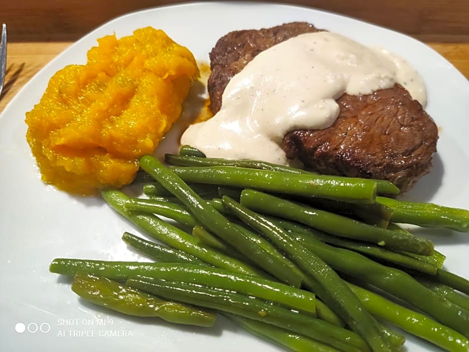 Charis View Guest House