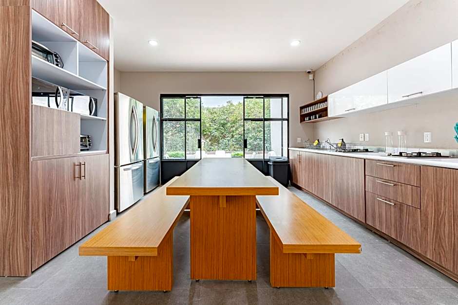 Casa Danubio Reforma by VH