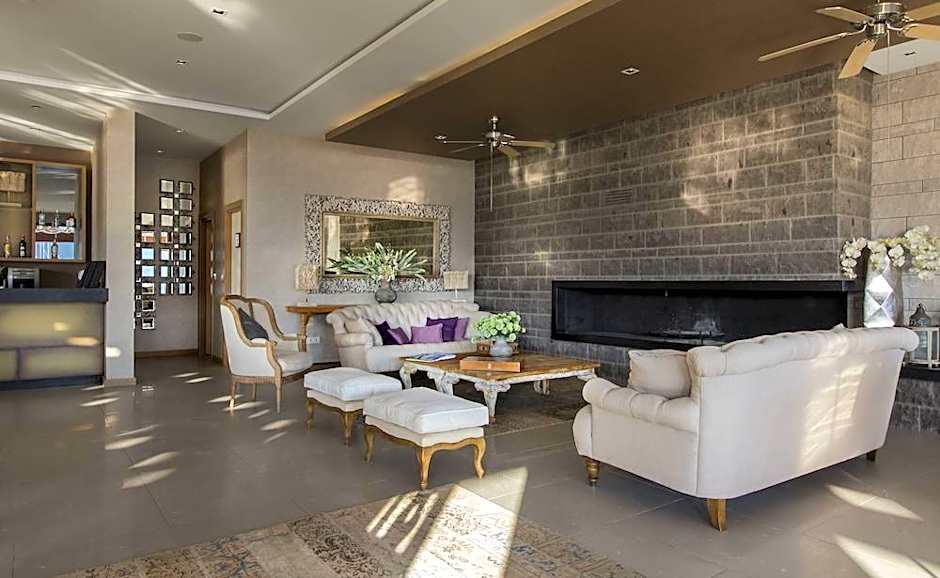 Marti Hemithea Hotel